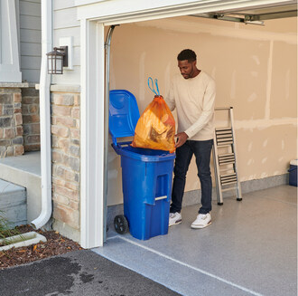 Hefty®ReNew® Orange Bags In Use